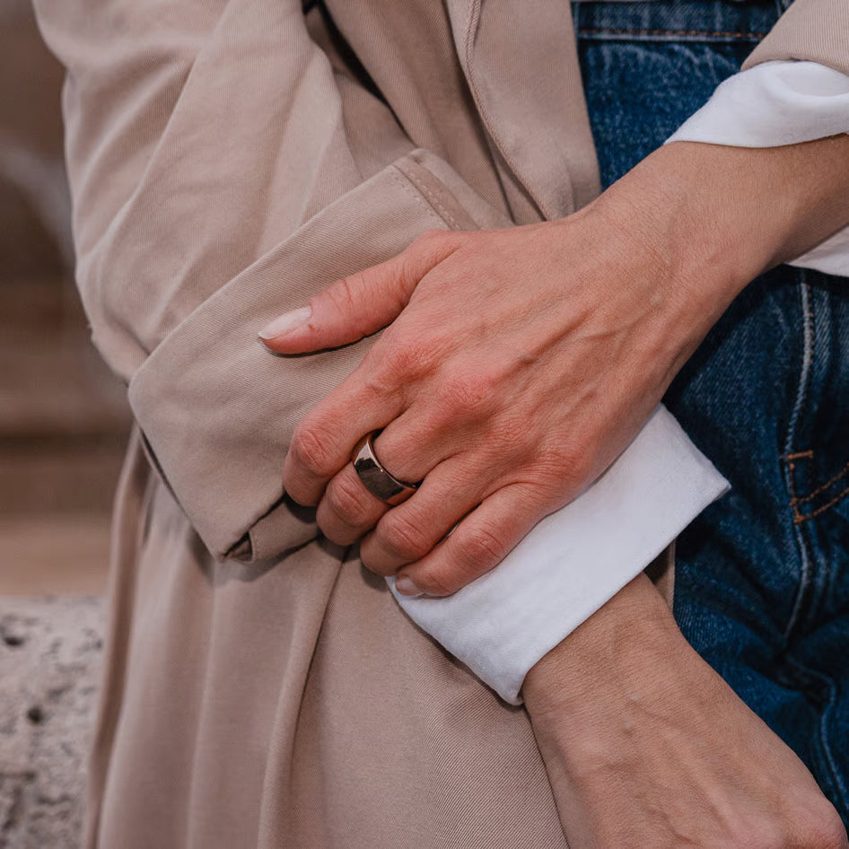 Circular Ring 2 in Rose Gold